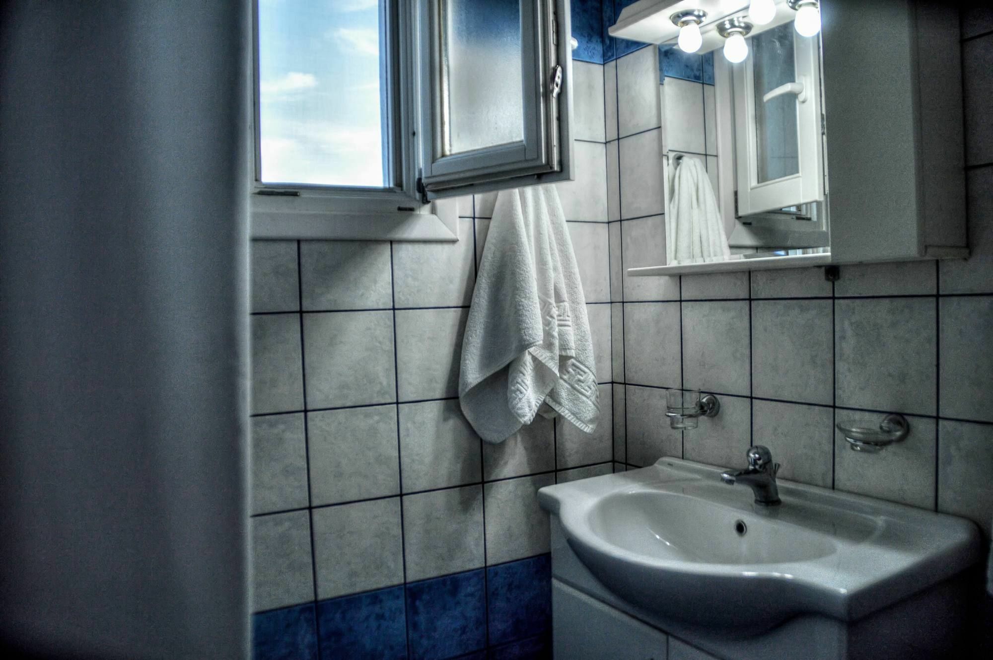 Mainades Maisonettes & Studios Menites Экстерьер фото